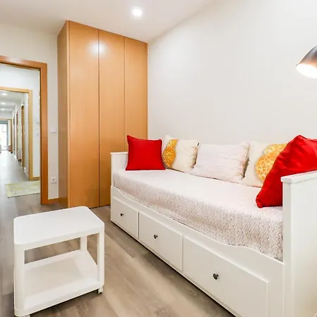 Tiana - Centre With Terrace